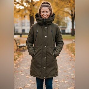 BCBGMAXAZRIA Women’s NO Faux Fur, Hooded Parka Coat Winter Jacket Insulated Sz M